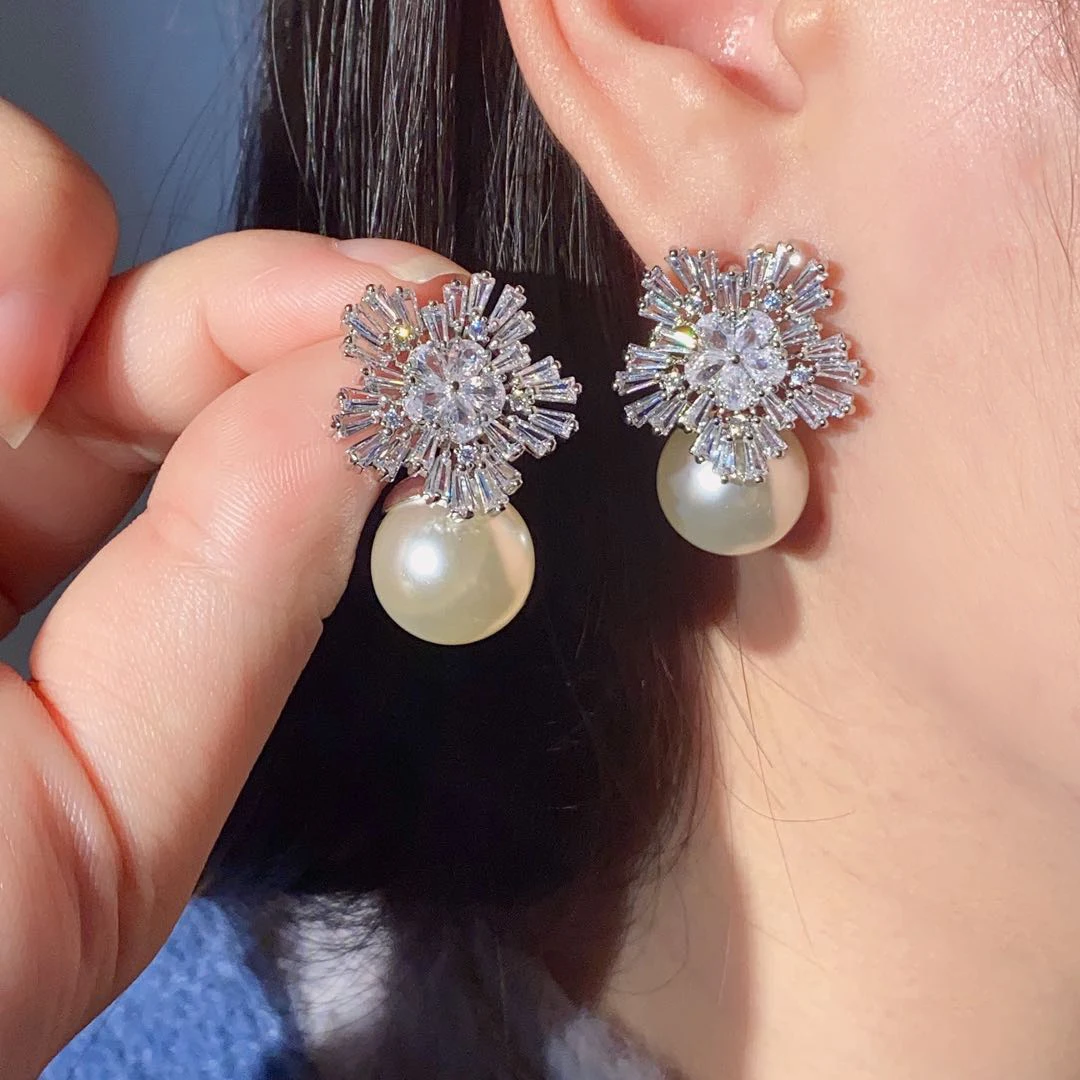 Fashion Imitation Pearl Wedding  Jewelry Elegant Zircnia Crystals Stud Earrings For Women Patry Dress Accessories CE1858