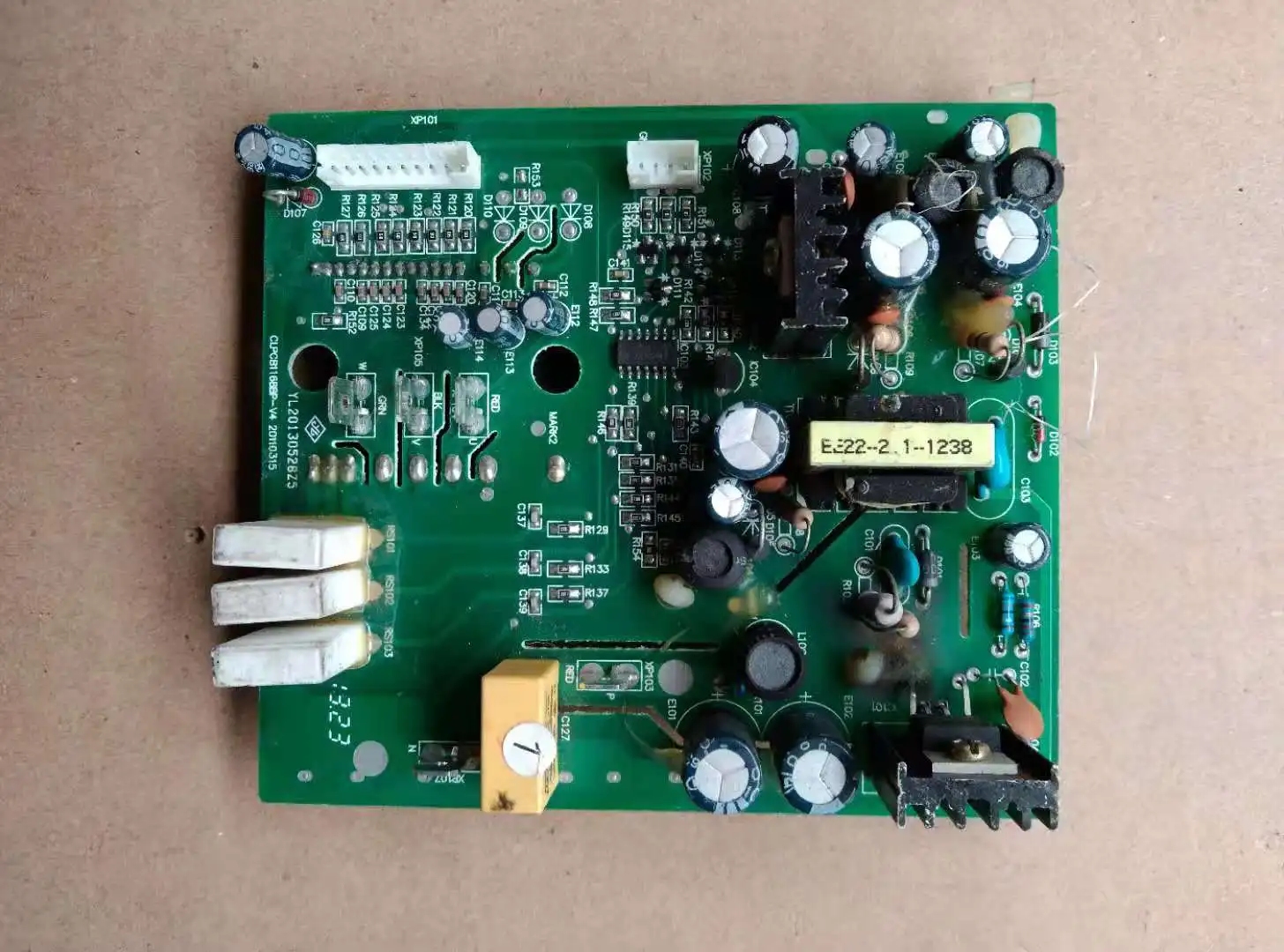 

CLPCB11688P－V4KFR－35W/BPWa