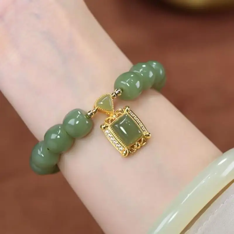 Green Jade Beaded Bracelet Gold Plated: Lucky Charms Peace Buckle Pendant Daily Wear Women