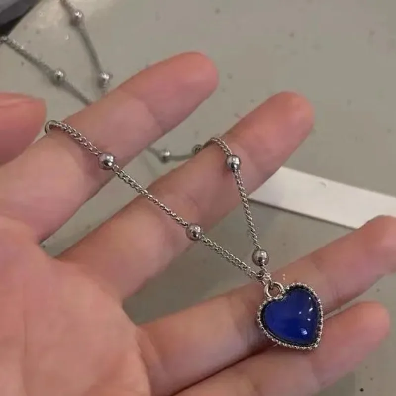 New Candy Color Changing Heart Pendant Necklace for Women Simple Design Temperature Sensitive Stone Peach Choker Party Jewelry