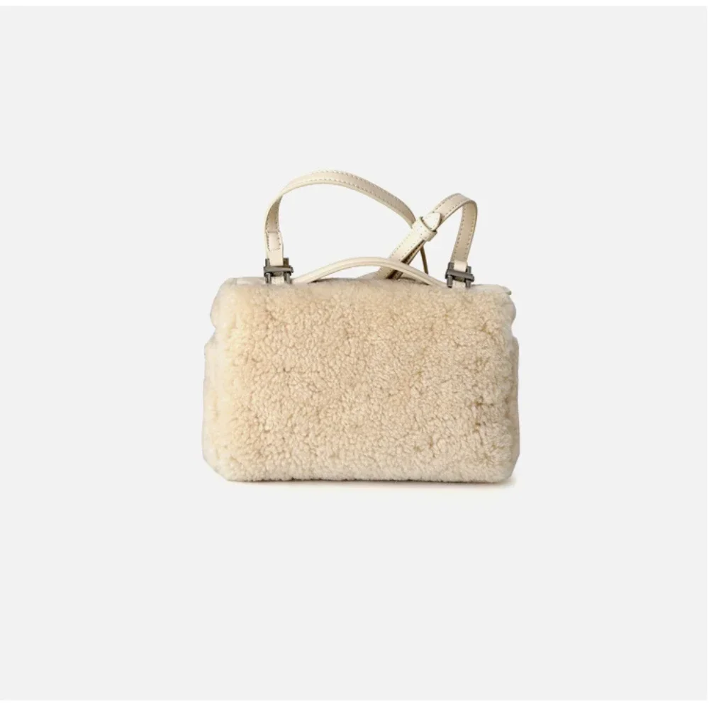 Imagem -03 - White Lambhair Lamb Wool Handbag para Mulheres Forma de Caixa Crossbody Bolsa Pequeno Pele Real Designer sem Logotipo Inverno 19cm Pequeno