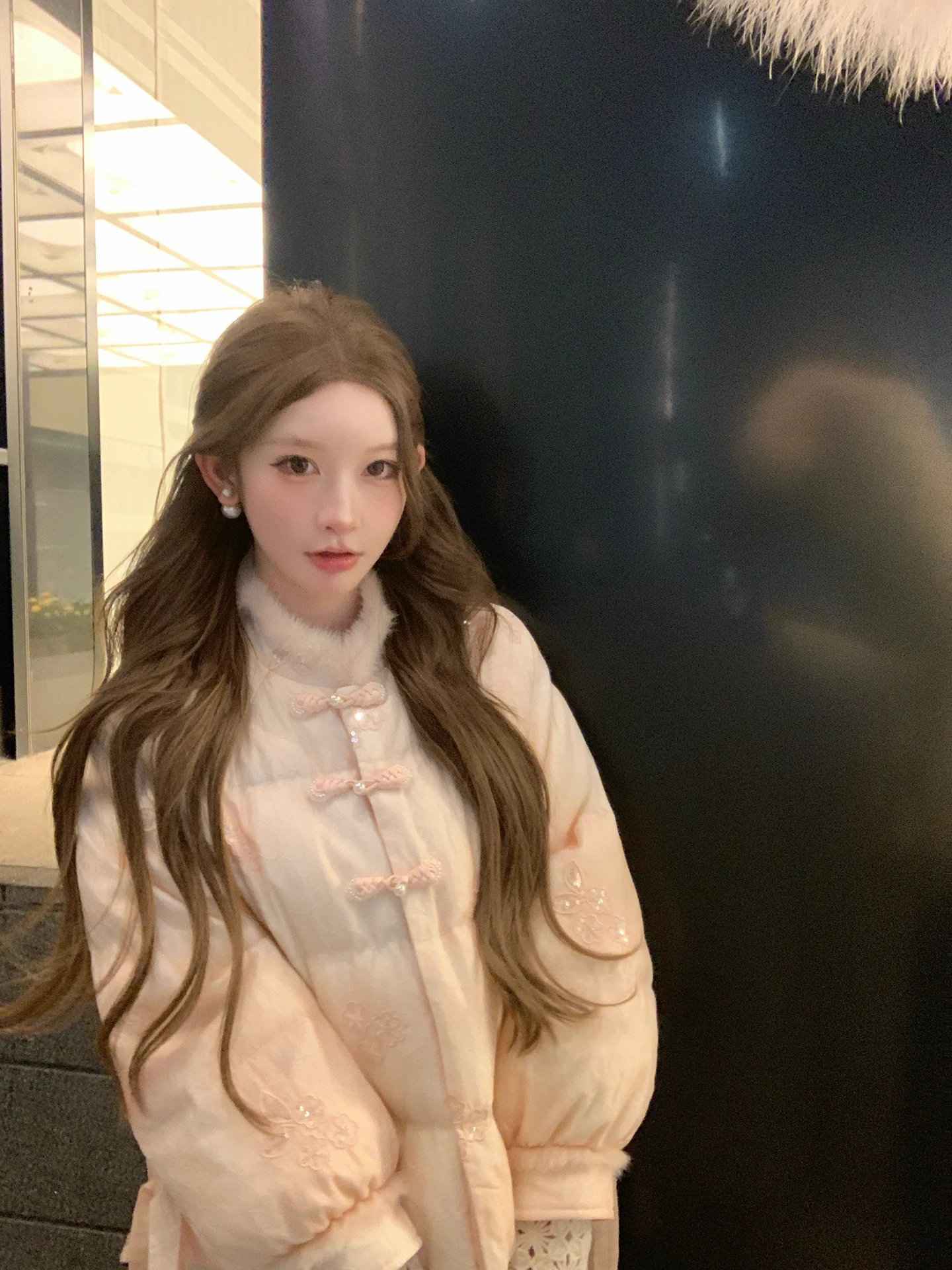 

Новая китайская женская зимняя утепленная куртка с вышивкой и кружевом, двухслойная, в национальном стиле, для тяжелых работ, верхняя одежда