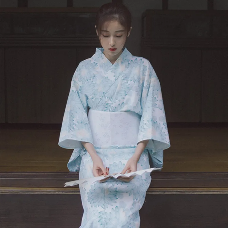 Japan Style Traditional Kimono for Women Floral Prints Classic Yukata Home Bathrobe Cosplay Costume Travel Photography Dress
