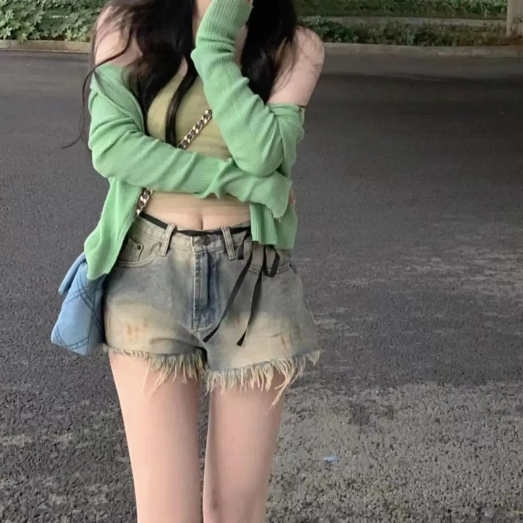 

American Style High Waist Ripped Denim Shorts Women Summer 2026 New Slimming Casual Loose Wide Leg Hot Pants