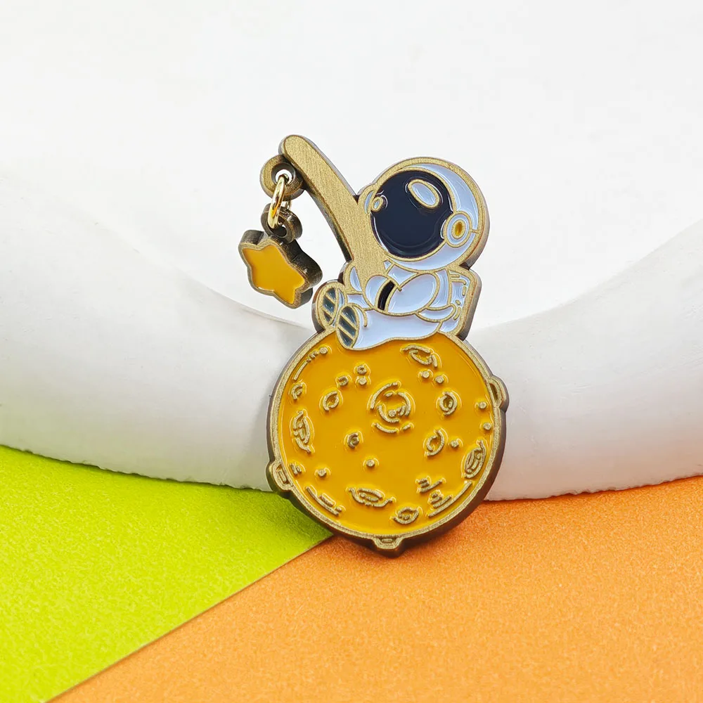 Astronaut Dangle Enamel Pin Cute Moon Fishing Star Brooch Moving Chain Badge Space Explorer Lapel Pins Backpack Accessories Gift