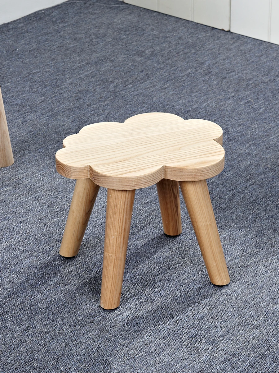 Solid Wood Cloud Shaped Children's Stool Cartoon Cute Furniture Kids' Seating Cloud Design Natural Wood Children's Chair