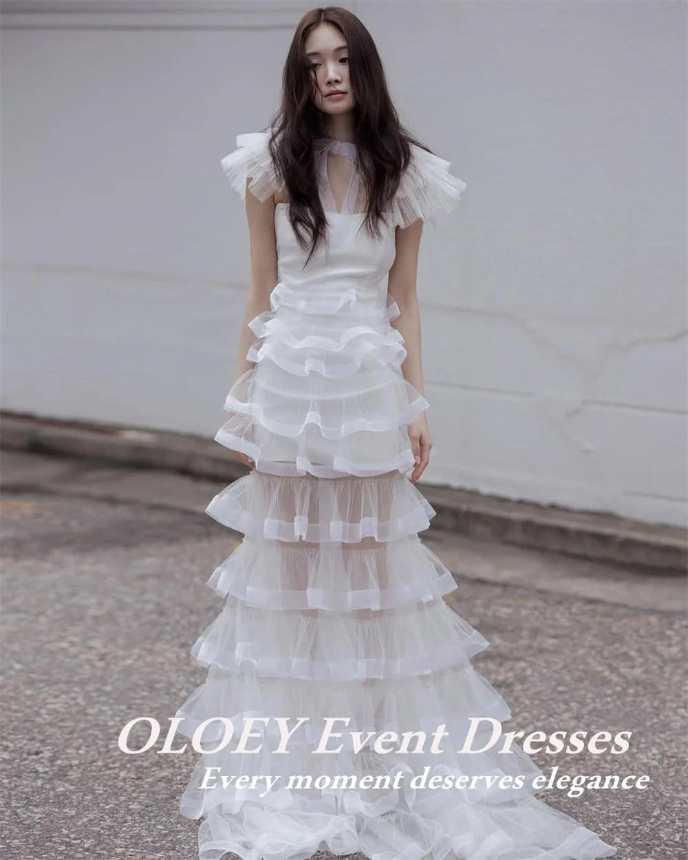 OLOEY Modern Muti-layer Ruffles Wedding Dresses with Cape Pleats A Line Strapless Bridal Gowns Floor Length Customized Illusion