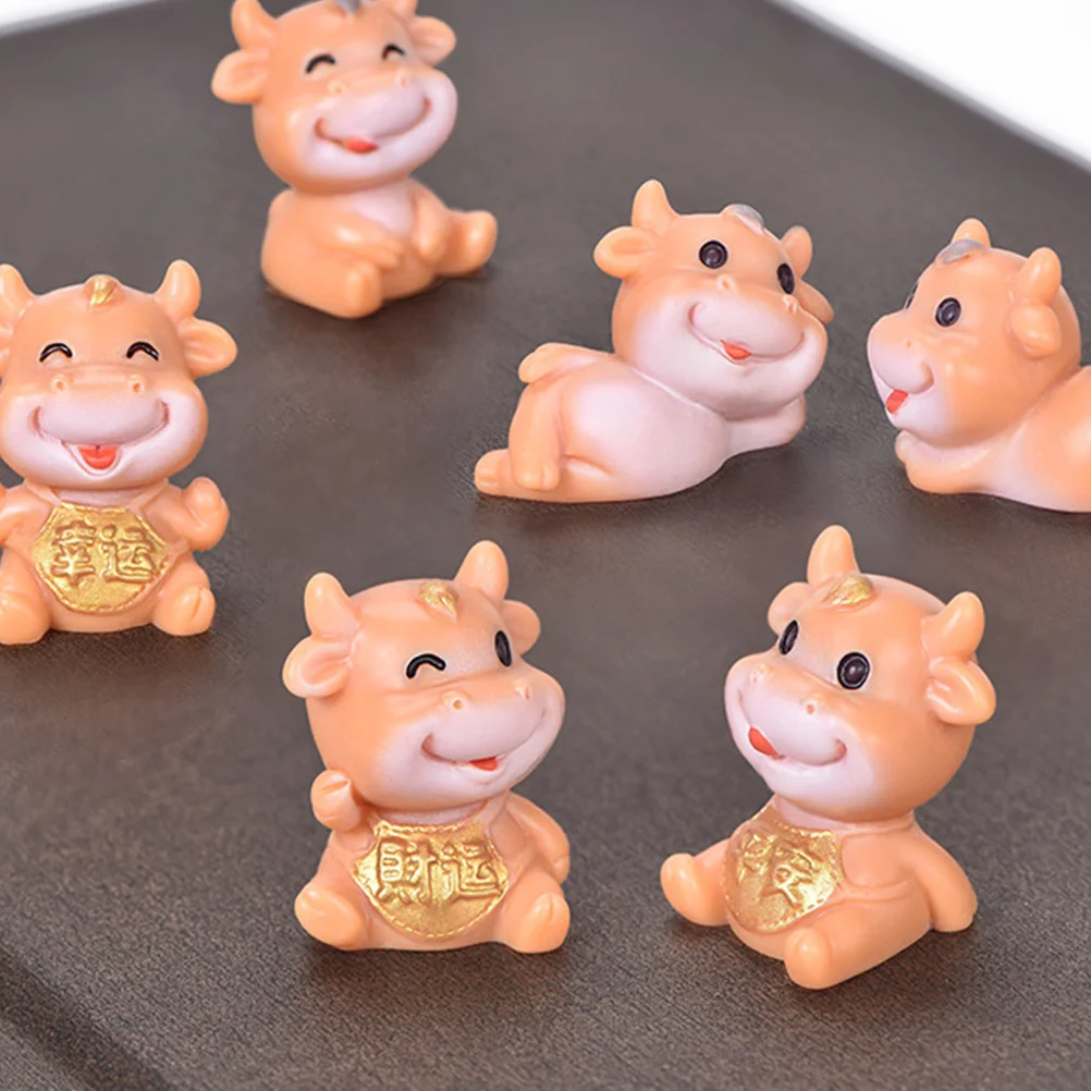 

10Pcs Resin Crafts Lovely Cartoon Bull Adornment Desktop Decor Micro Landscape Mini Garden Decoration for Home Office