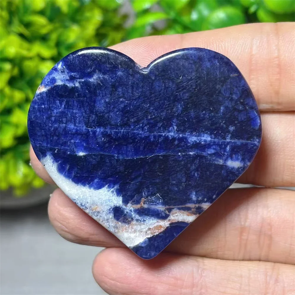 

Sodalite Heart Carving Moon Crystal NaturalQuartz Stone Minerals Energy Feng Shui Healing Living Spiritual Reiki Home Decoration