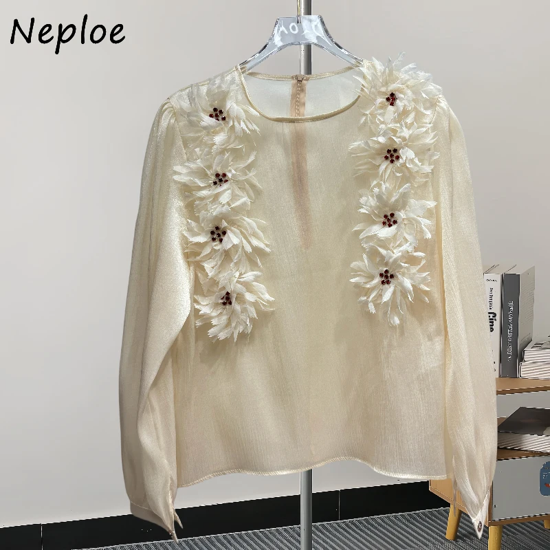 Neploe O Neck Lantern Sleeve Loose French Moda Ropa Mujer Vintage Sweet 3D Flower Age Reduction Crop Top Minority Literary Shirt