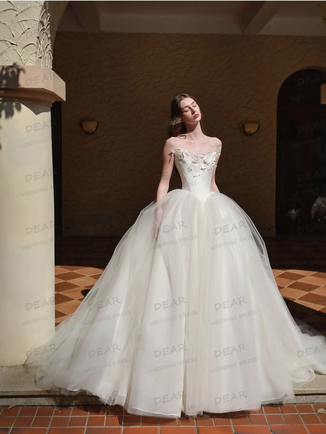 Simple Fluffy Wedding Dresses Customized Women's A Line Tulle Bridal Ball Gowns Sexy Sleeveless Vestido De Novia Formal Backless