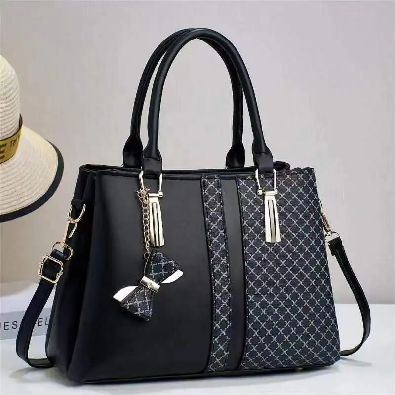 

New Trendy Patchwork Ladies Shoulder Bag 2025 New Style Three-Layer Large Capacity Handbag Daily Match For Mothers Crossbody Bag