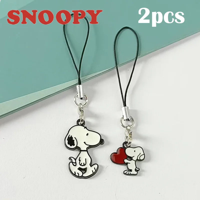 Cute Snoopy uomini e donne Creative Cartoon Fashion Simple Versatile Bag decorazione del telefono cellulare squisito ciondolo portachiavi cordino