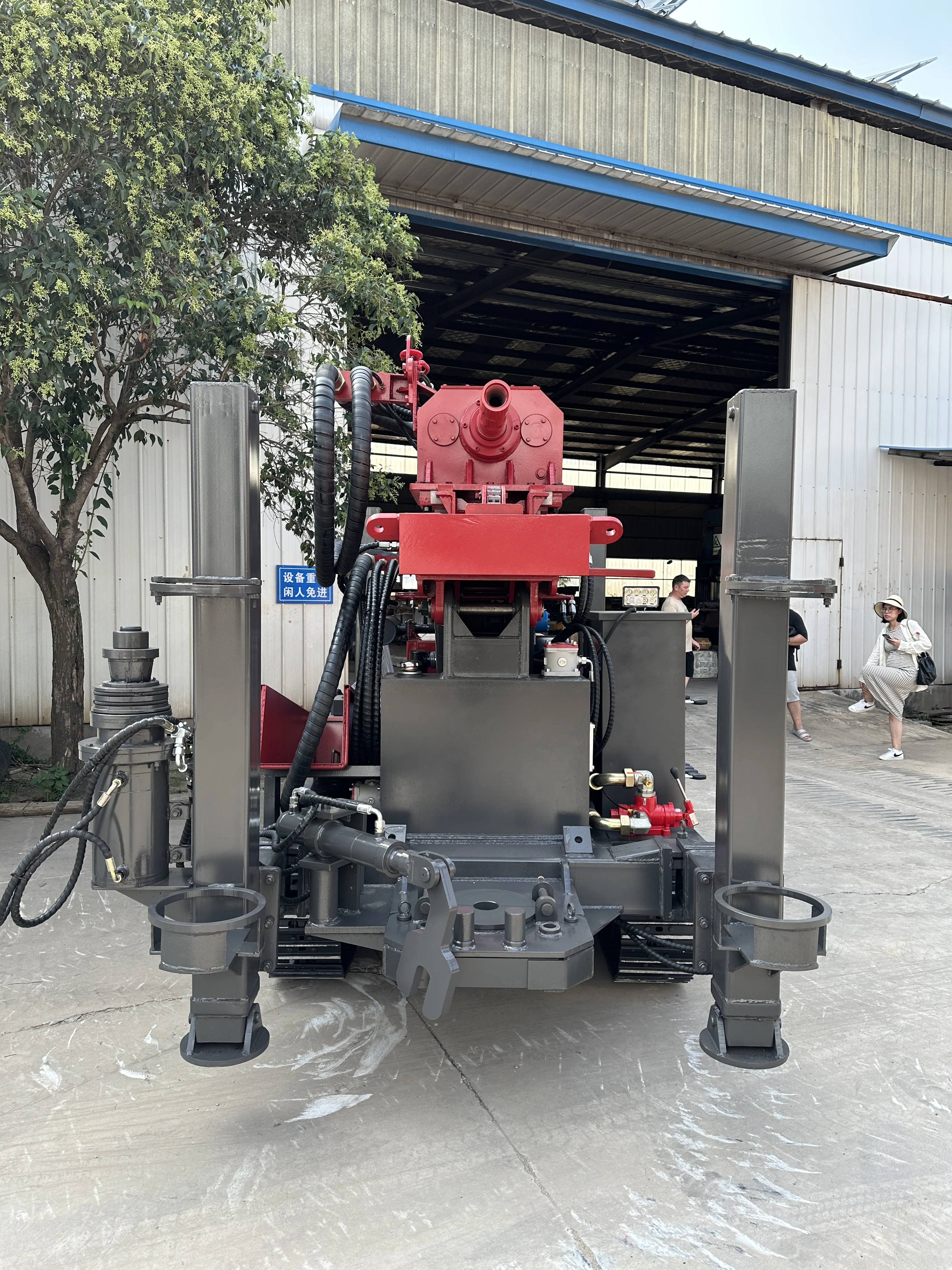 고성능 맞춤형 크롤러 장착 유압식 280m 수중 시추 장비