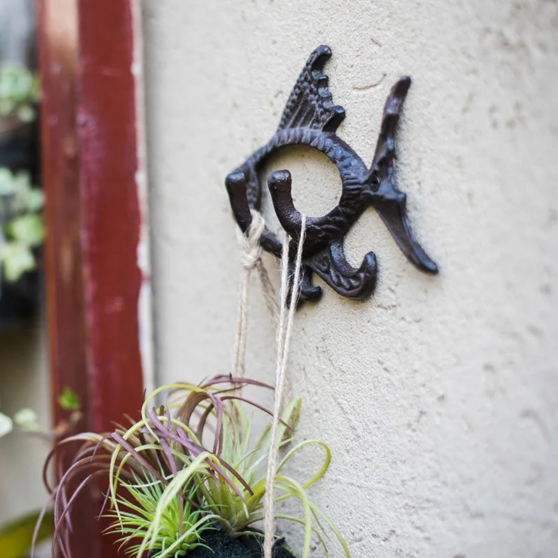 1pc Heavy Duty Iron Flying Fish Hook Creative Wall Mounted Cast Wall Hanger Towel Hooks Home Decor No Screws