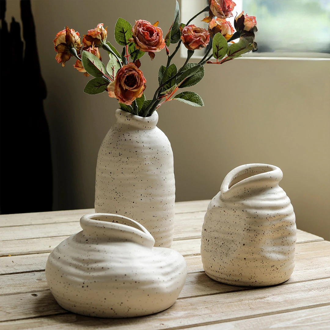 The product can be customized.Coarse pottery vase ornaments dried flowers table ceramic floral simple modern creative home