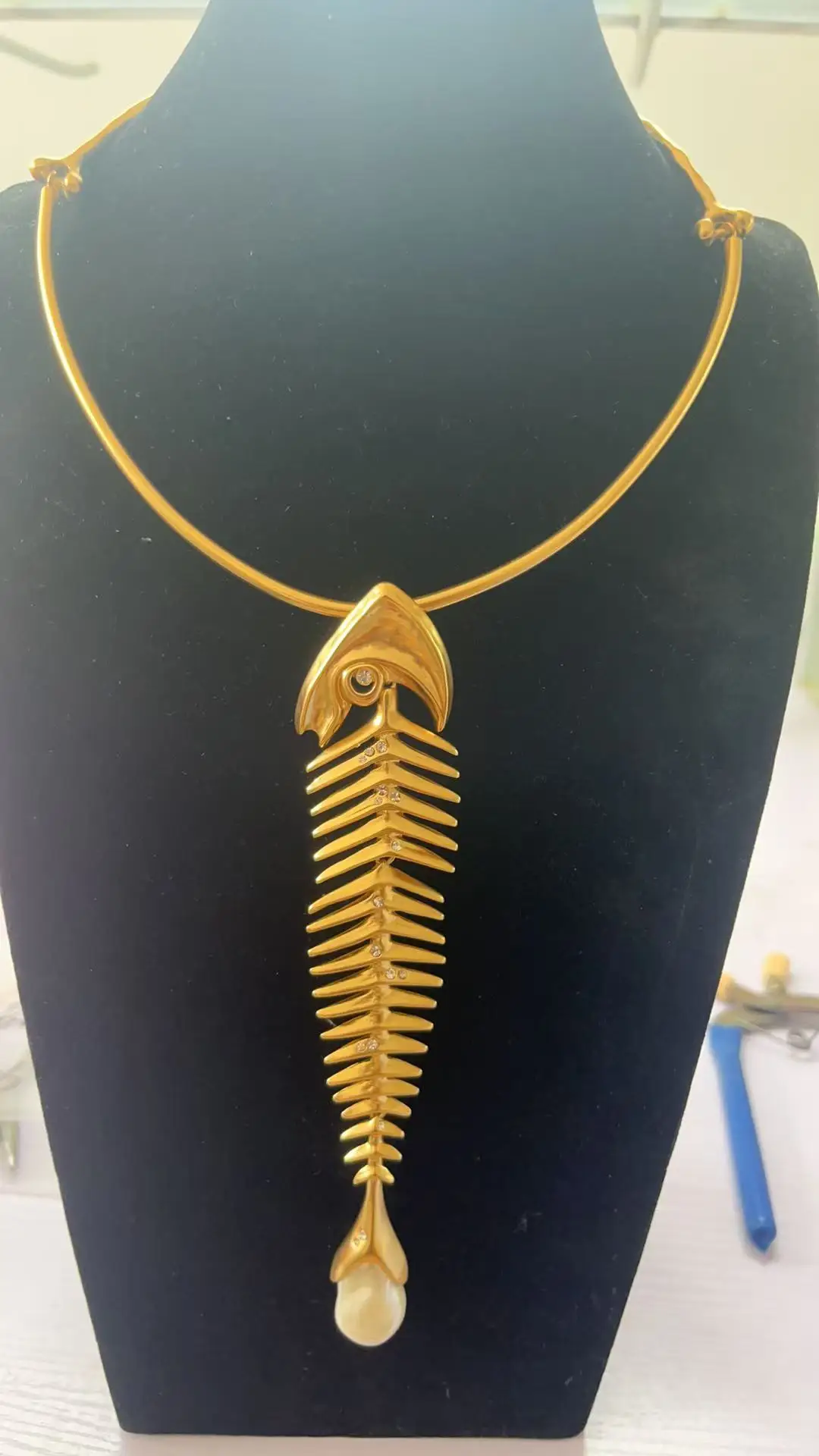 

Gazing Jewelry A best-selling high-end brass fish exquisite and fashionable necklace