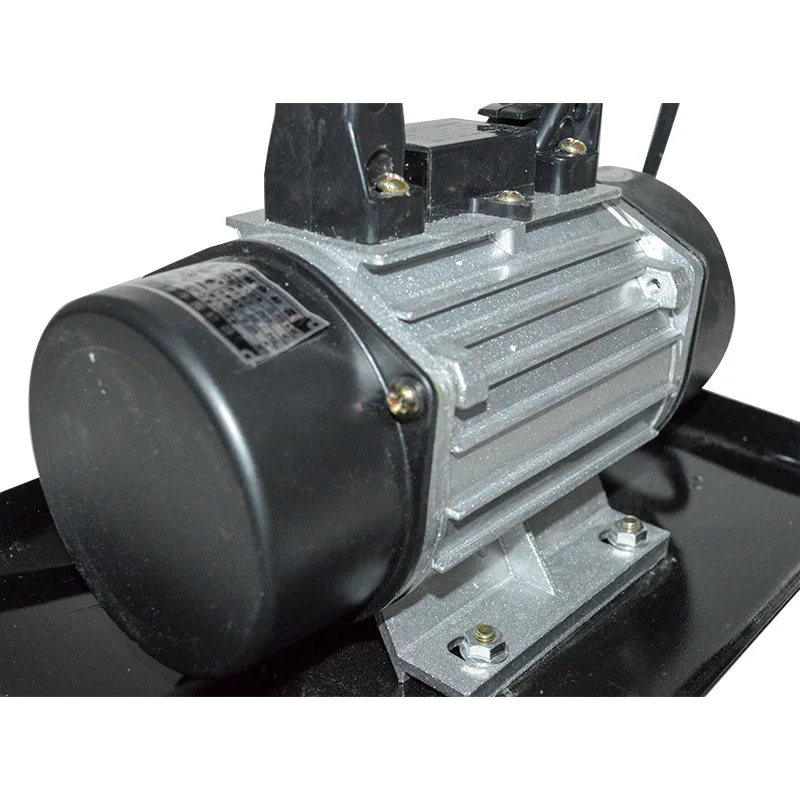 220V 250W Piccola cazzuola vibrante per calcestruzzo portatile attaccata strumento di costruzione del motore del vibratore di cemento piatto 29 * 22 cm