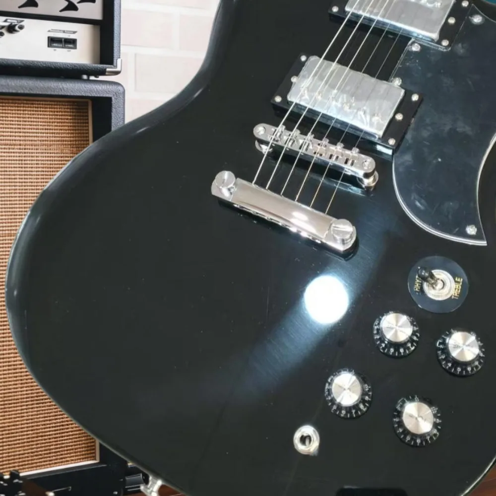 Cross Pearl Gloss Black SGQ Electric Guitar, Chrome Tune-o-matic Bridge & Alnico Classic Humbucker Pickups
