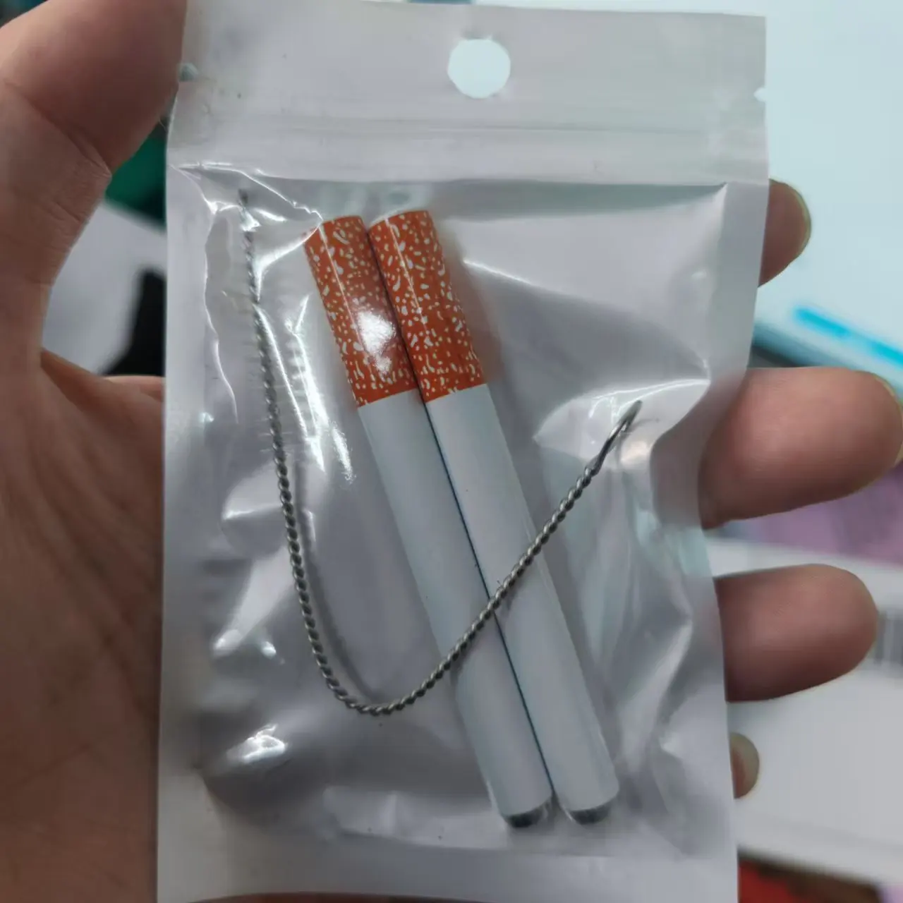 7.8cm/5.4cm 2 combination metal smoke pipes cigarette accessories. These three options are:54mm-78mm，2pcs 78mm，54mm.