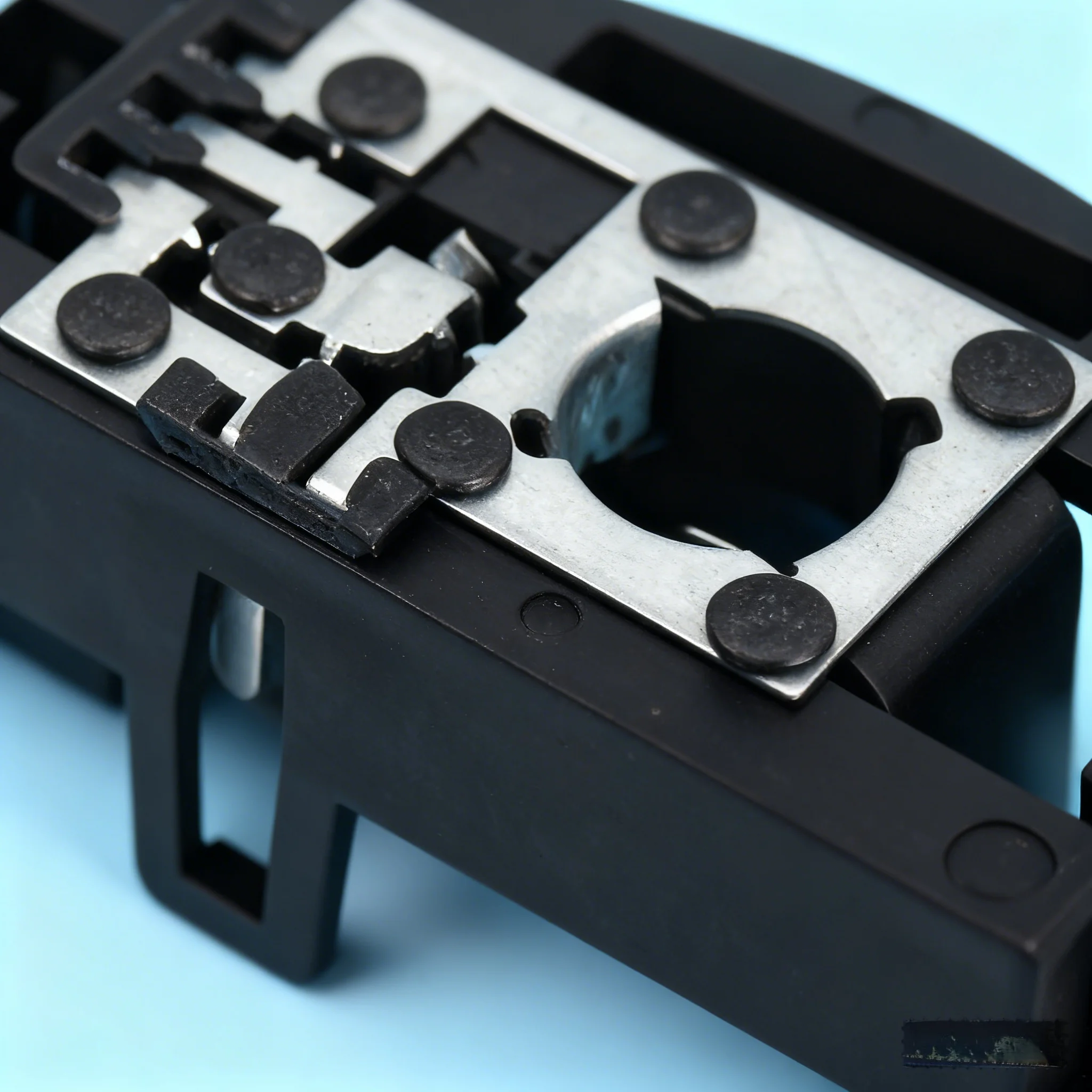 

Left Right Rear Trunk Lid Tail Light Bulb Holder Socket For BMW X5 E70 2008 2009 2010 2011 2012 2013 63217262575 63217262576