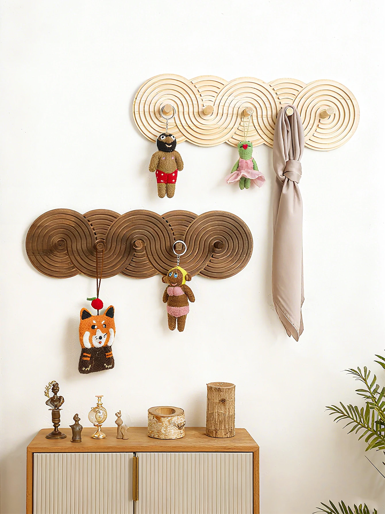 Boho Wooden Wall Hooks Art Spiral Pattern Multi-Hook Rack Decorative Coat&Key Hanger for Entryway&Bedroom Functional Home Decor