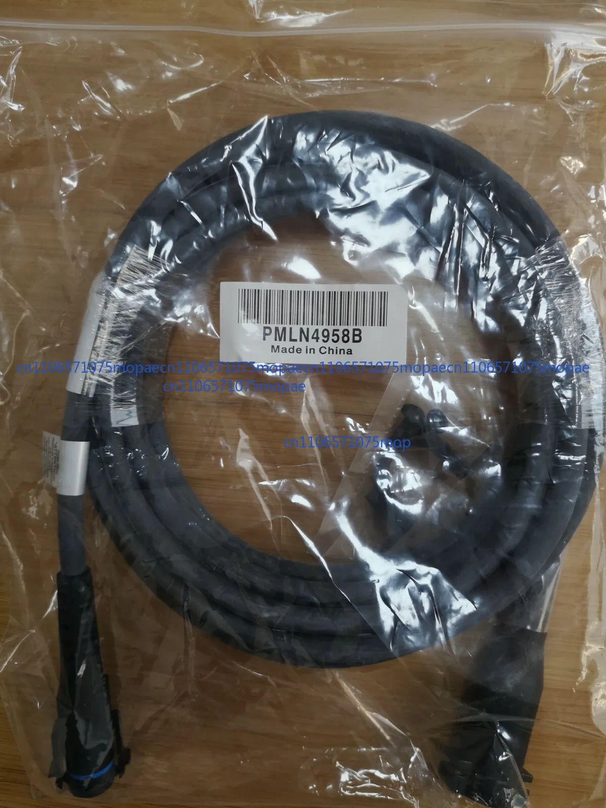 

Used 90% new for Motorola PMLN4958B O3 Head Control Cable For XTL 5000 APX7500 APX OR XTL Radios