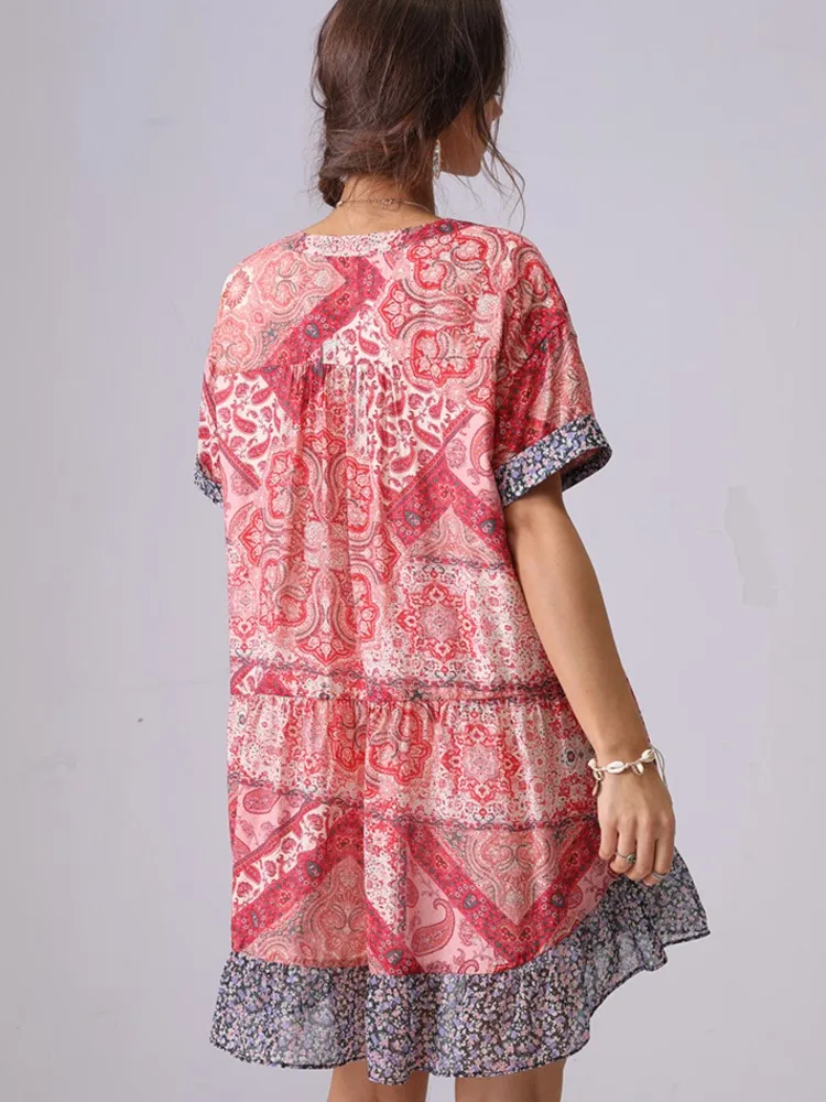 Sukienki mini z krótkim rękawem i dekoltem w serek na lato 2025, luźne, w stylu boho, codzienne, na plażę, wakacyjne, retro, patchworkowe, z kontrastowym nadrukiem, damskie.