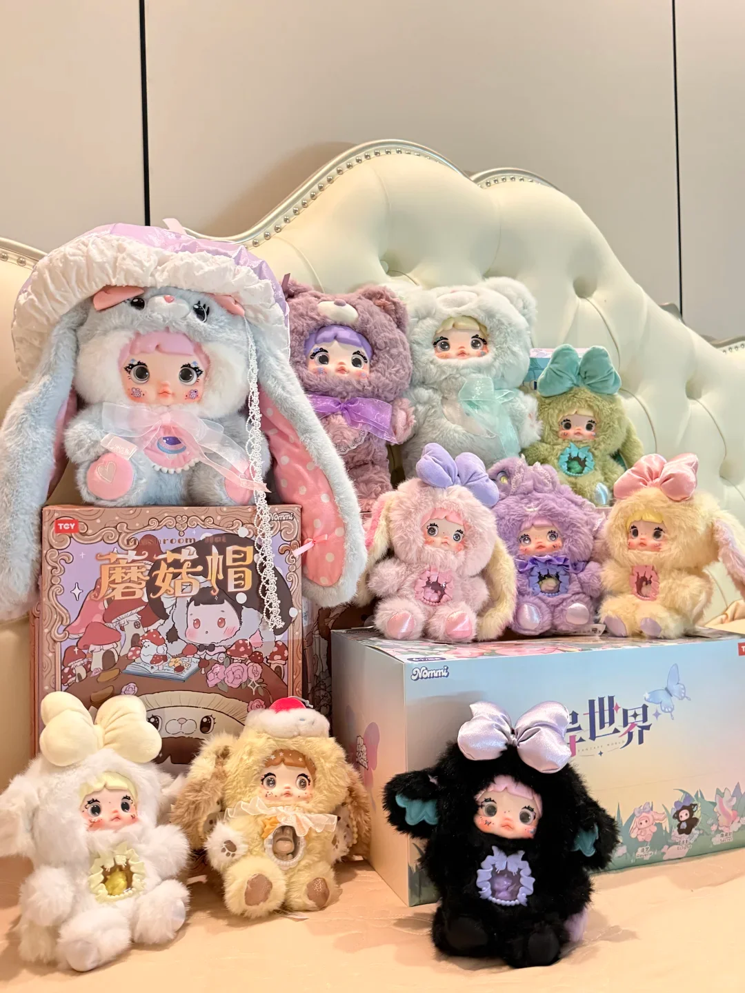 

2025 New WAKUKU Mysterious Blind Box Bag Blurred Fashion Fun Party Plush Series Children's ToyDollDollDollDecorationSurpriseGift