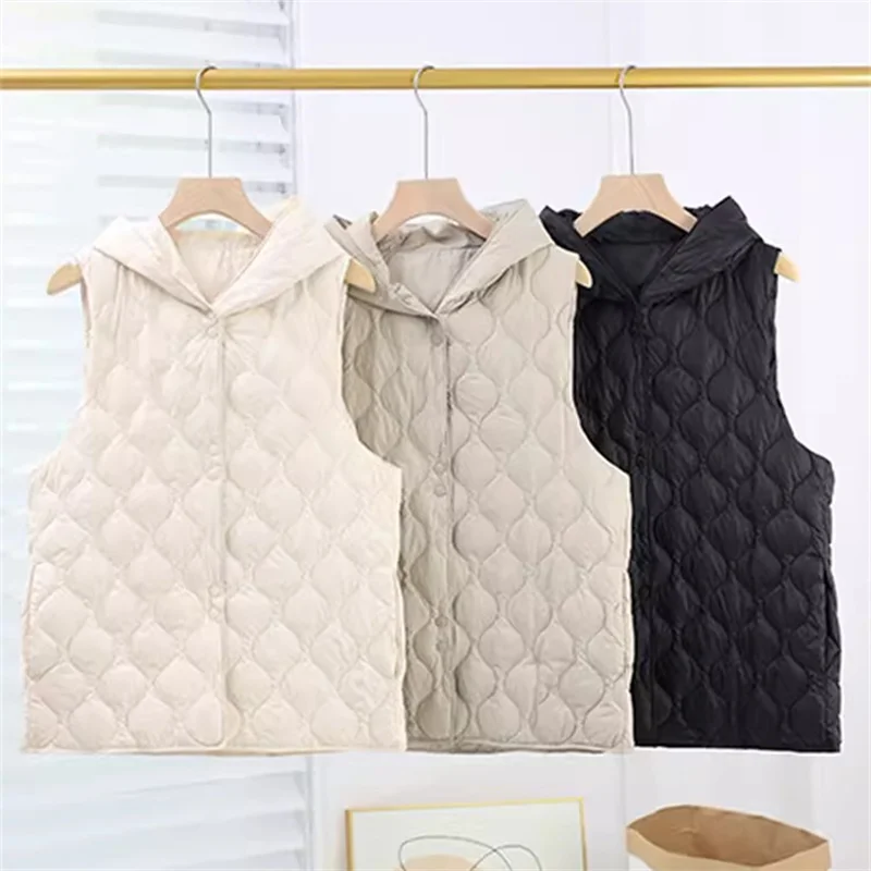 Autumn Winter Hooded Down Waistcoat Jacket Women Ultra Light White Duck Down Vest Coat Female Sleeveless Short Warm Tank Parkas