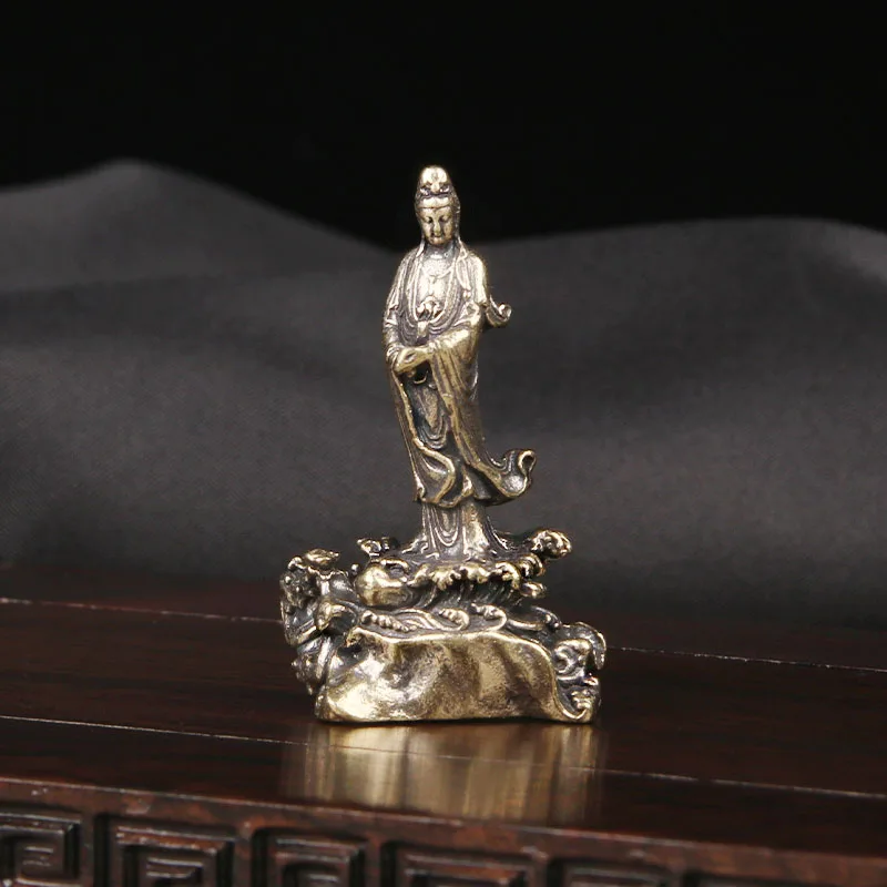 Statue de Guanyin compassion en laiton CH, ornement de bureau, culte religieuse, Statue de Bodhisattva, artefacts littéraires et en Bronze