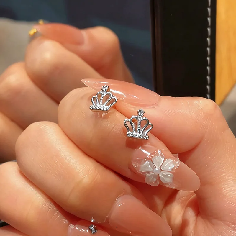 Mini Fashionable 925 Sterling Silver Micro-inlaid Zirconium Hollowed-out Crown Stud Earrings for Woman Korean Jewelry Colorfast