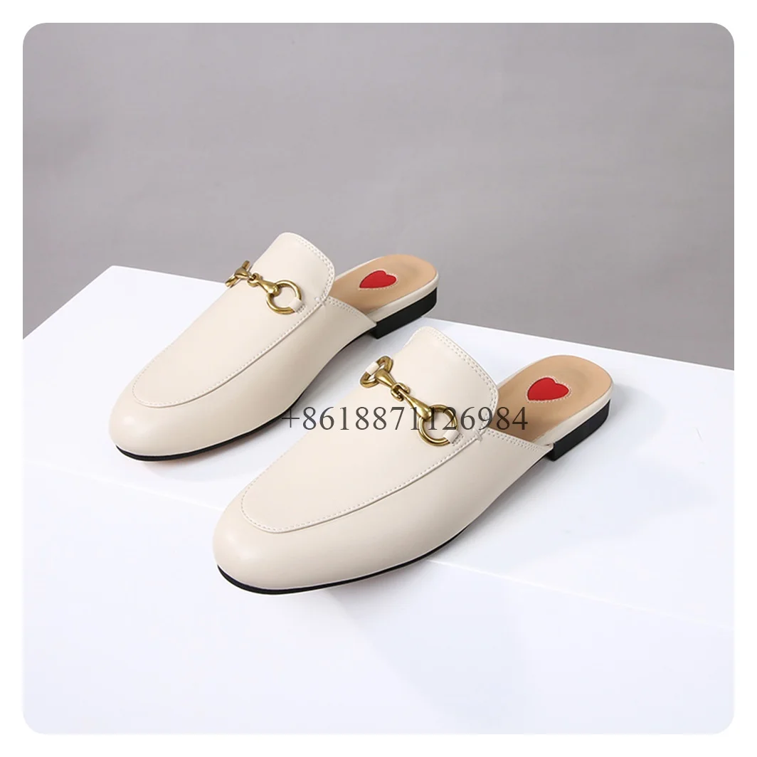 Soild Leisure Style Round Toe Outdoor Summer Women Slippers With Metal Chain Chunky Low Heels Slip On Design Comfortable Mules