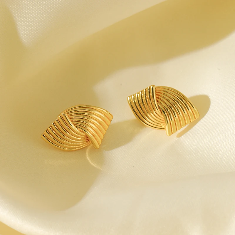 EILIECK 316L Stainless Steel Geometric Lines Stud Earrings For Women Fashion 18K Gold Plated Waterproof Jewelry Gift Bijoux