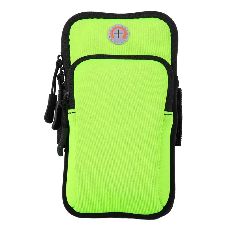 Lightweight Anti-Splash Phone Arm Bag - usage example