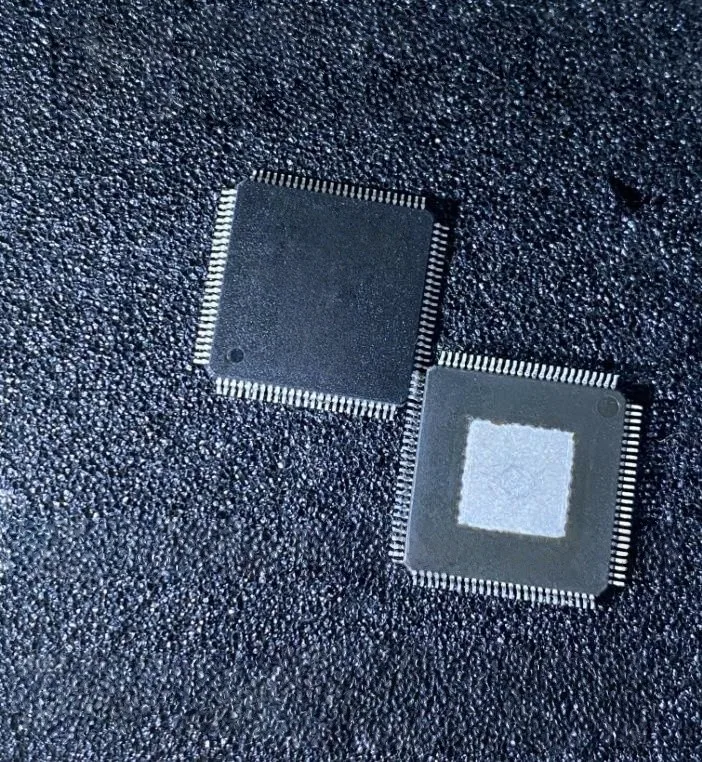 DE56200AA3CLC DE56200 P105071D1 990-9407.1D LCMX02-1200HC-4TG100I IM4A3-128/64-55VC-7VI R5F72530ZFPU SC120536VLL6 QFP-100