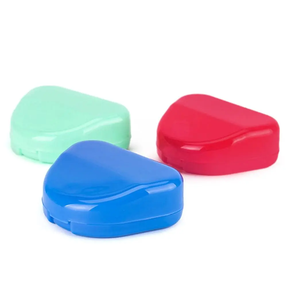 30pcs Orthodontic Retainer Case Triangular Dental Storage Box Multiple Colors Durable Plastic Storage Box for Dental Appliances