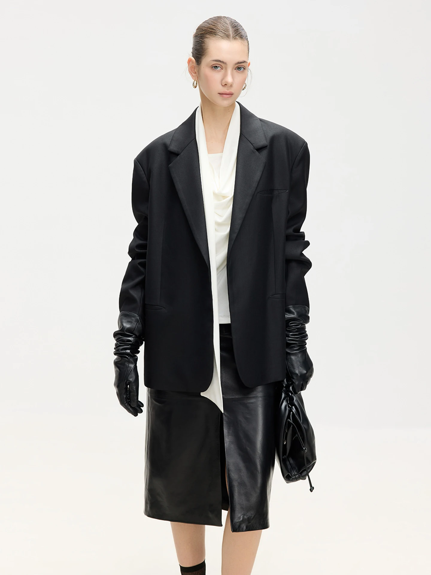 

Женский костюм LUR Bla, весна 2026, новый дизайн, повседневный, свободный крой, из полиэфирного волокна, теплый, длинный рукав, однотонное пальто