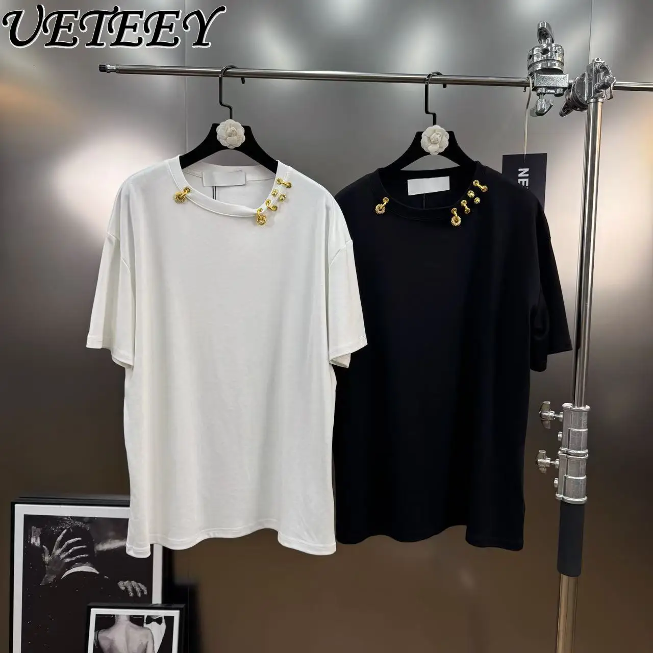 

Новая летняя футболка с круглым вырезом и короткими рукавами, украшение с металлическим кольцом, минималистичный стиль Ins, универсальные однотонные свободные футболки