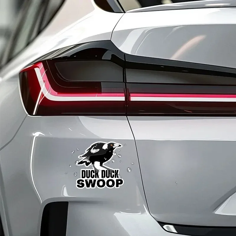 1 قطعة العصرية "Duck Duck Swoop" العقعق ملصق حائط من الفينيل-ملصق الطيور روح الدعابة لأجهزة الكمبيوتر المحمولة/السيارات/زجاجات المياه/دفاتر الملاحظات