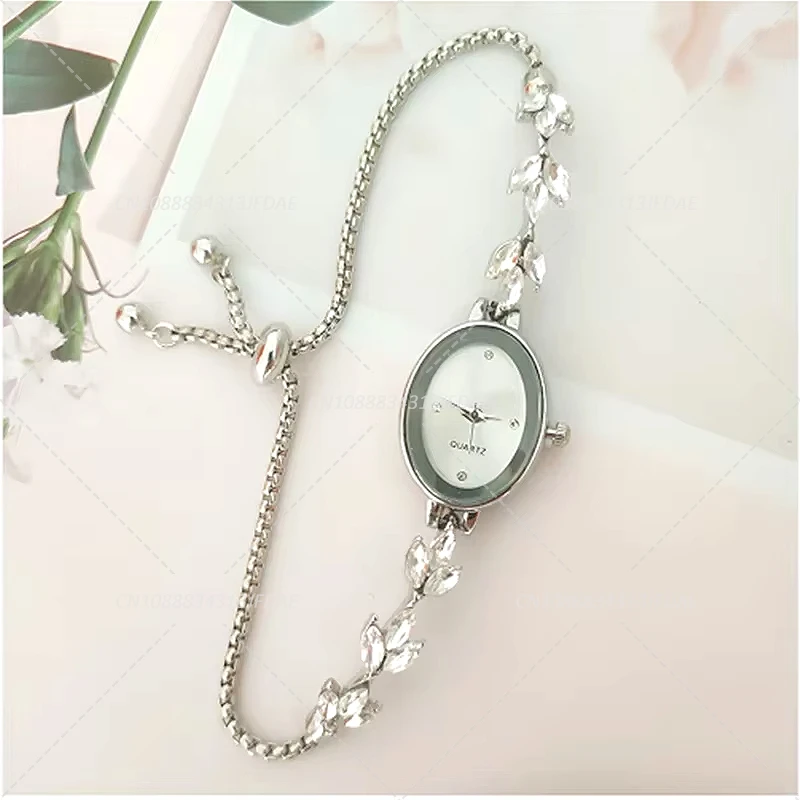 Elegant Women's Rhinestone Inlaid Clover Watch Oval Quartz Fashion Wristwatch Bracelet Clocks Reloj Mujer