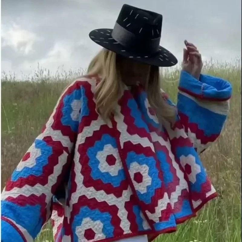 

2025 зимние новые женские парки, уличная мода, кимоно с принтом, хлопковая куртка, свободная короткая стильная женская одежда с v-образным вырезом и длинными рукавами