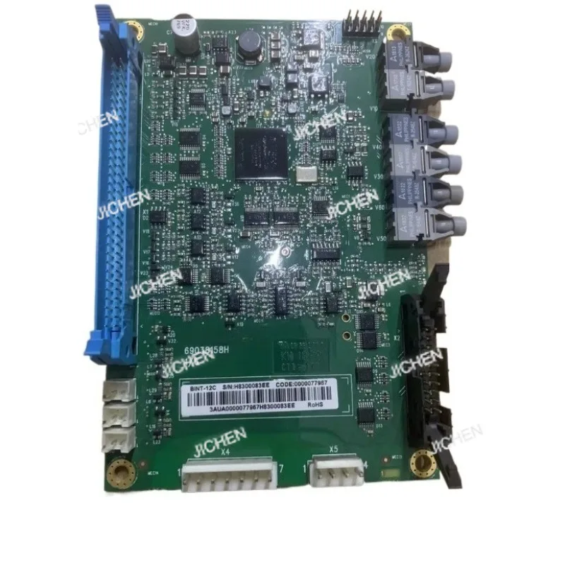 

Плата связи для инверторов JC 12C 67C и серий ACS880 (оптоволоконная)