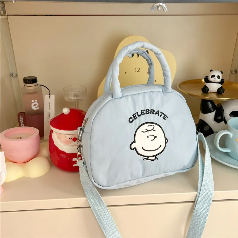 Snoopy Cartoon torba Crossbody przenośna haftowany wzór torba na ramię Kawaii Anime szczeniaczek torba na zakupy