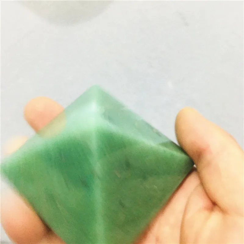Natural crystal Donglin Jade Energy pyramid home decoration
