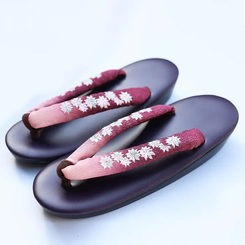 Traditional Kimono Woman Geta Clogs Flip Flops Lady Anime Cosplay Party Stage Shoes Outdoor Round Toe Slipper