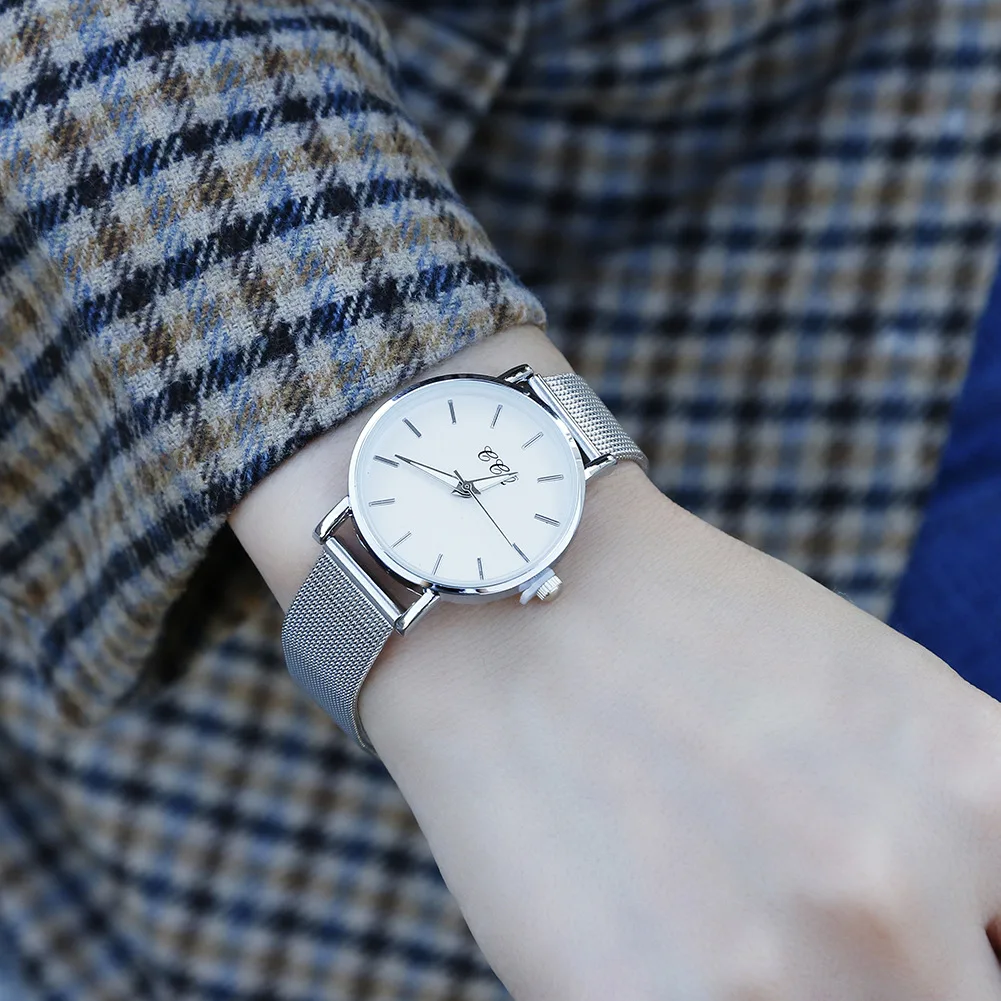 

Набор из 5 женских наручных часов из нержавеющей стали с сетчатым ремешком, минималистичный циферблат, кварцевый механизм, элегантный модный подарок для женщин, комбинированный комплект