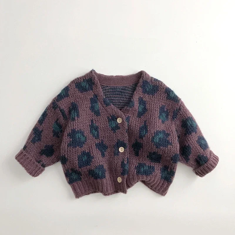 

New Autumn Kids Leopard sweaters Girls knit V-Neck Cardigan Boys soft loose sweater Coats