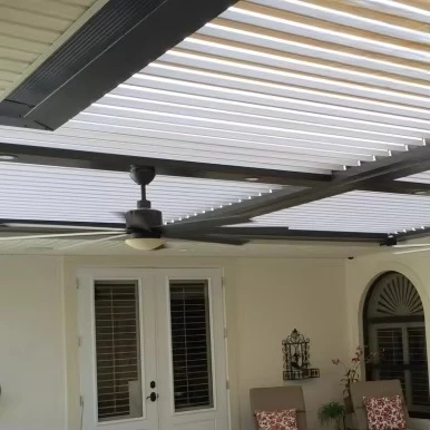 Patio Roof External Roller Screen Curtain Crank Outdoor Electric Privacy Hanging Plastic Patio Pvc Cafe Blinds