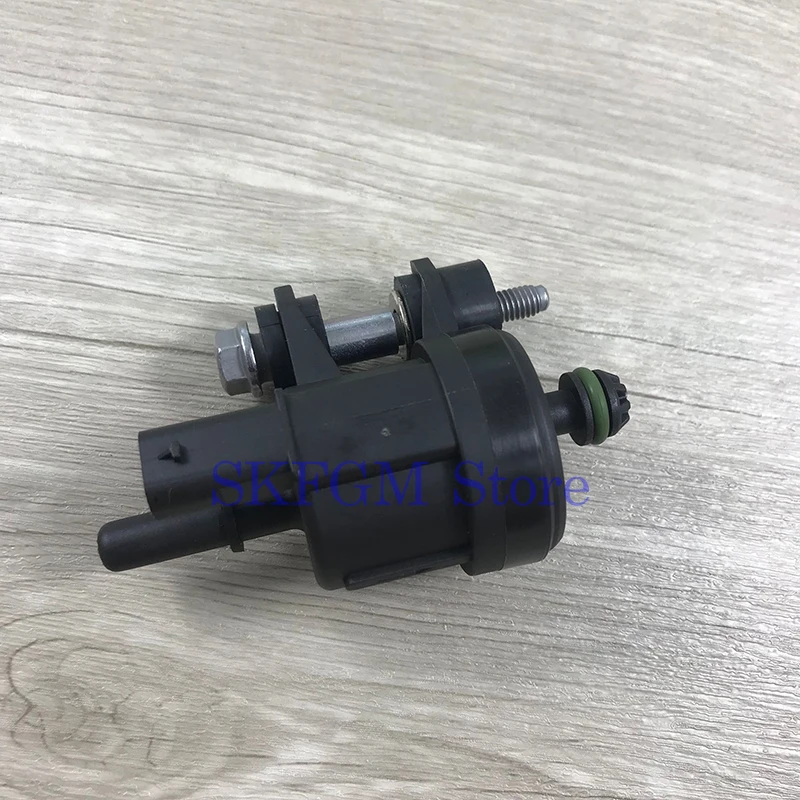 Original Vapor Canister Purge Control Valve Solenoid For Chevrolet Opel 96985666